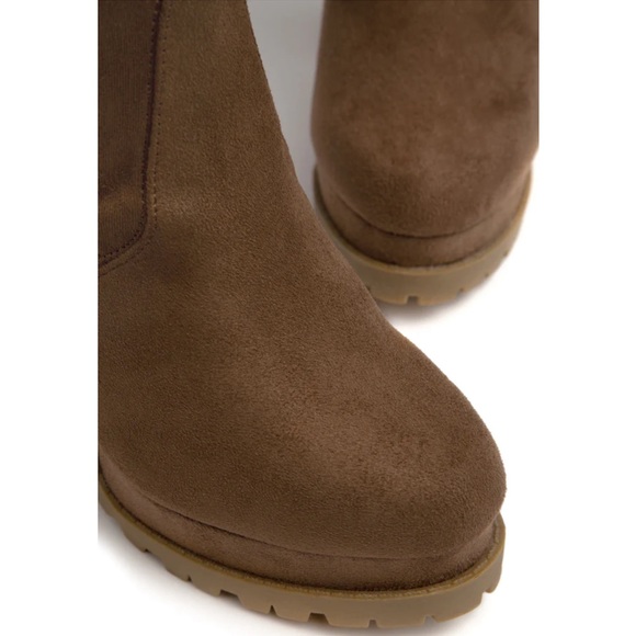 Light Brown Faux Suede Stretchy Thigh High Lug Boots - Picture 3 of 9